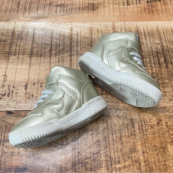 ADORABLE H&M Unisex GOLD high tops sneakers Double Velcro closure - Picture 5 of 11